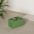 Load image into Gallery viewer, Kit Medium Verde Pallido - Alzaciotole BILL Puro Medium + Ciotole POP in Maiolica

